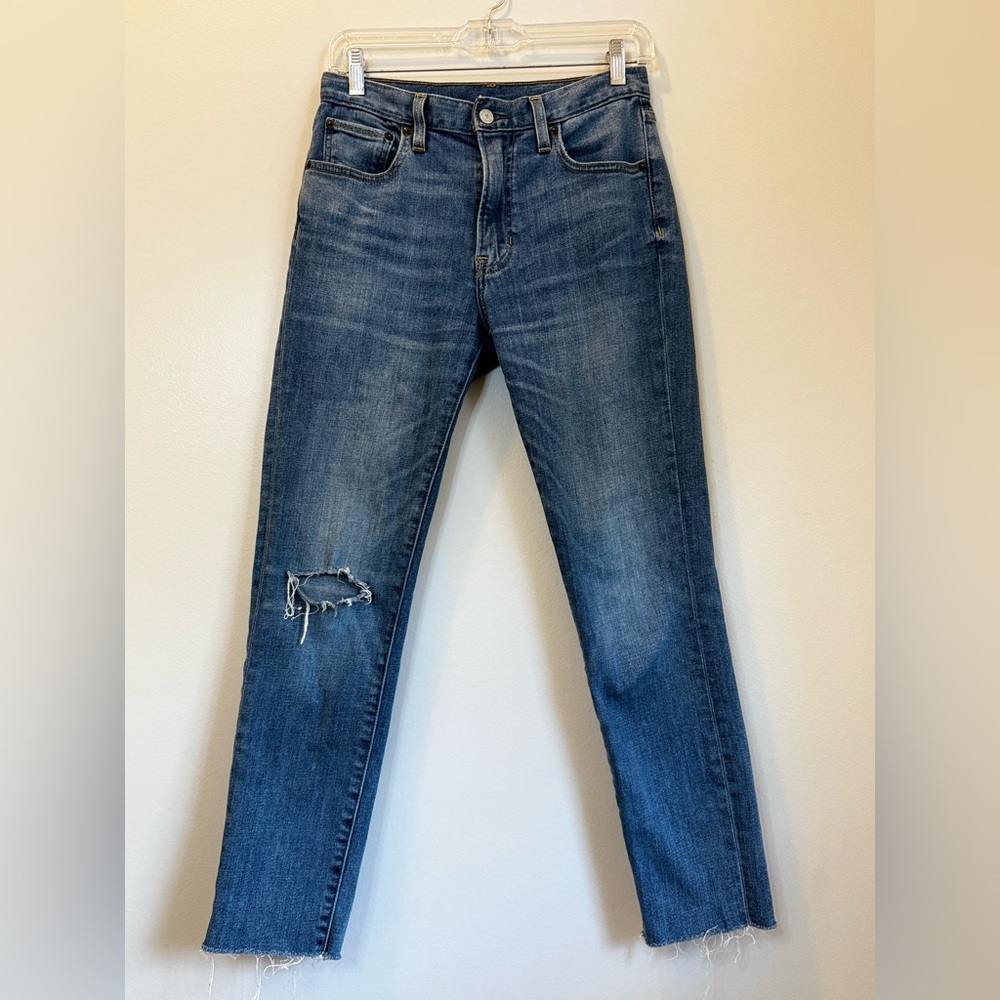 Frye Women's Distressed Straight Jeans Size 28 Blue Frayed Hem Denim